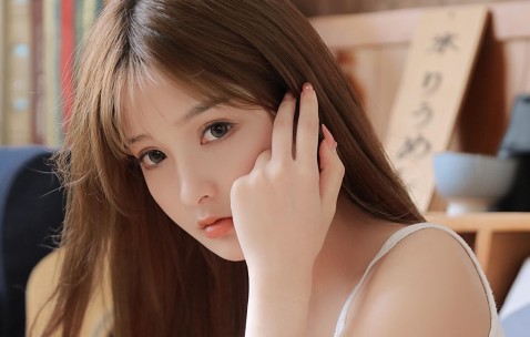 一颗卵泡（一颗卵泡成熟了另一颗还在长）